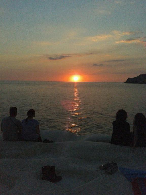 Un Tuffo Alla Scala Dei Turchi Bed and Breakfast Realmonte Buitenkant foto